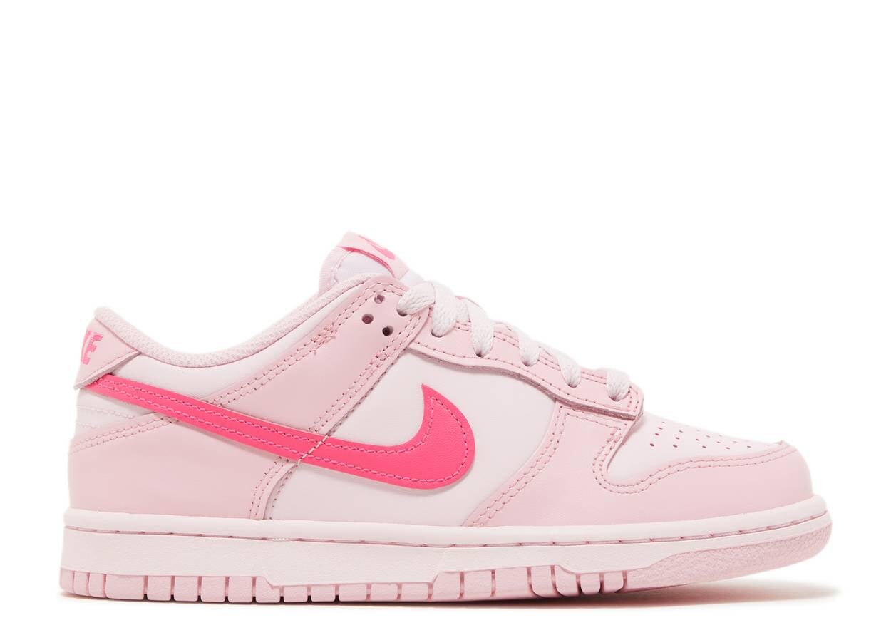 Nike Dunk Low Tripple Pink kikokickz