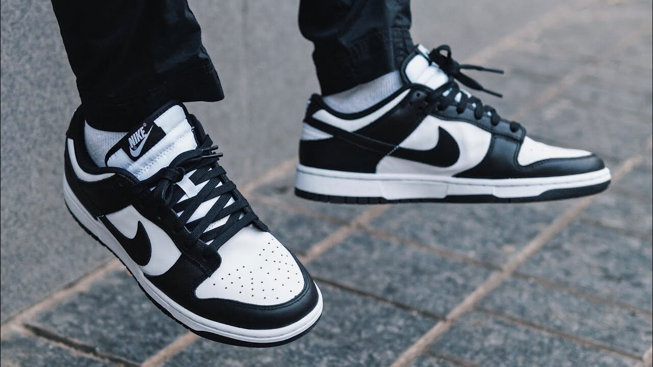 Dunk Low Retro Black White Panda Schoenen Kikokickz