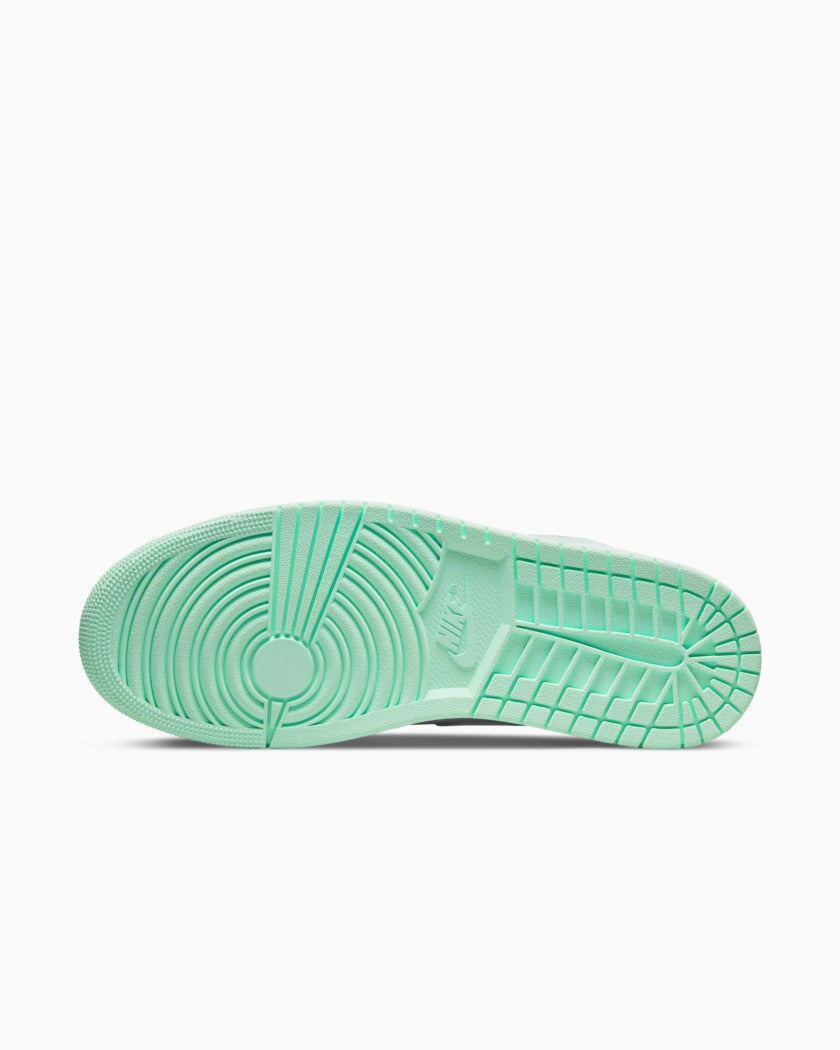 Jordan 1 Mid Blue Mint kikokickz