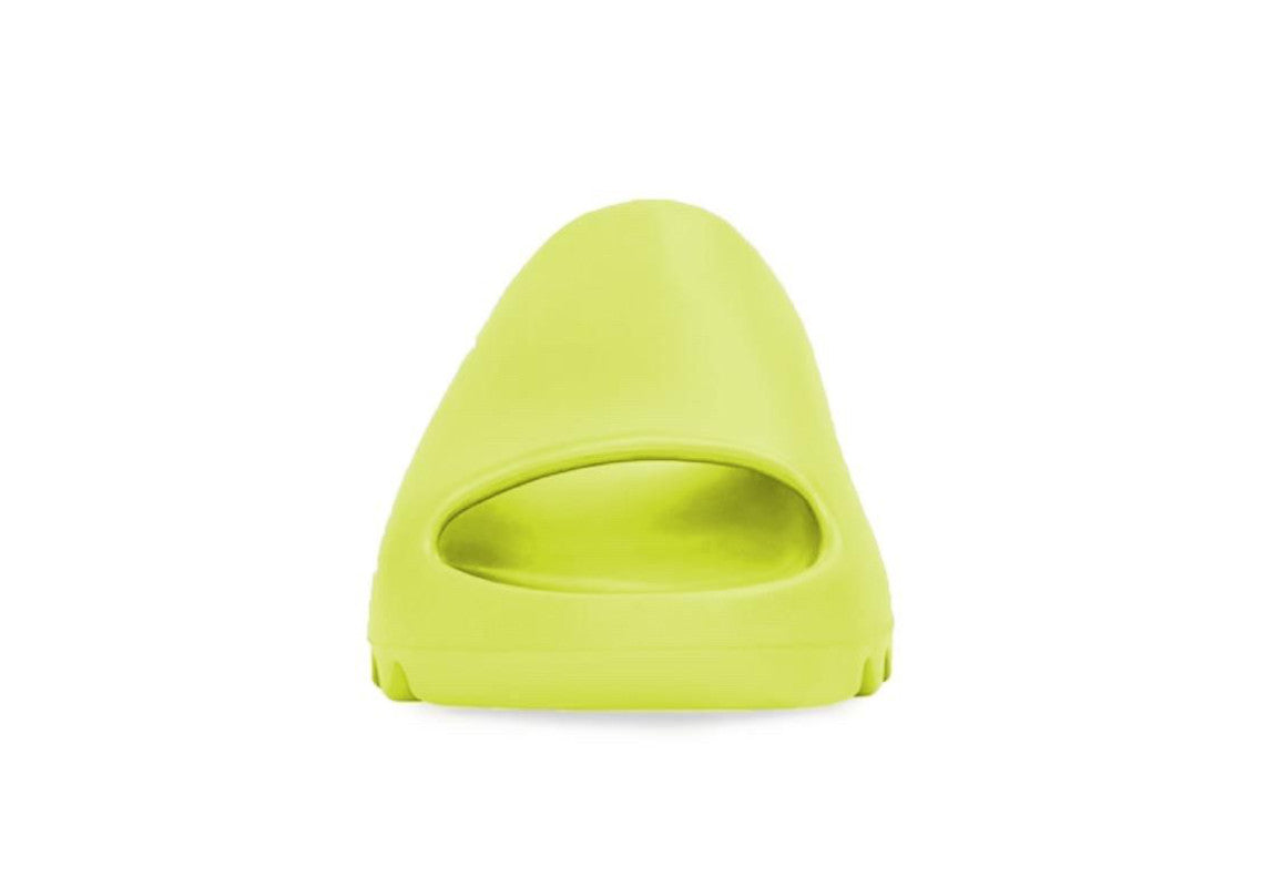 Yeezy Slide Glow Kikokickz