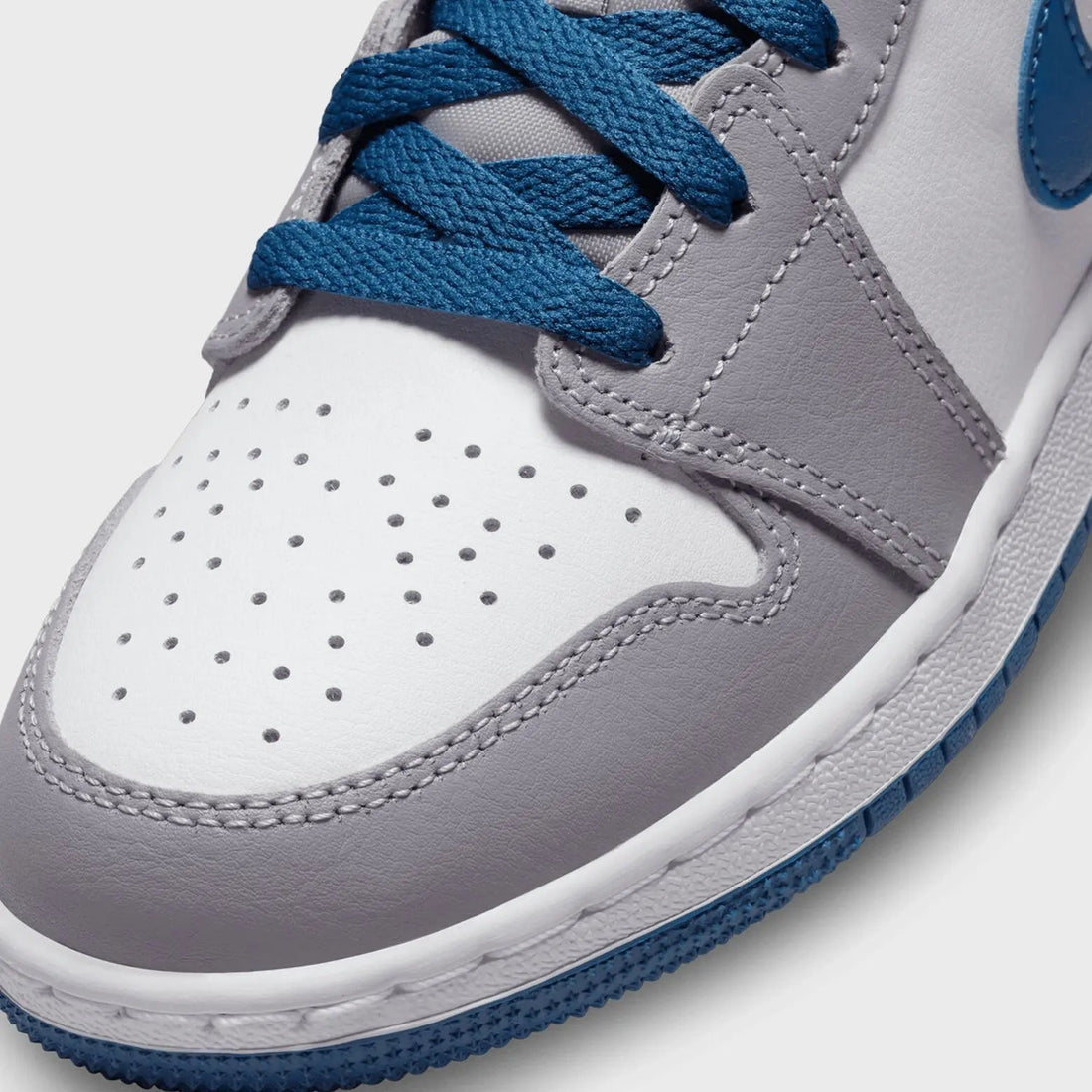 Jordan 1 Mid True Blue Cement (GS) sneakers kikokickz 